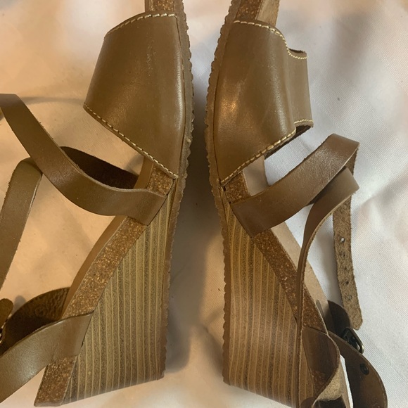 Military green sandals - Picture 2 of 5